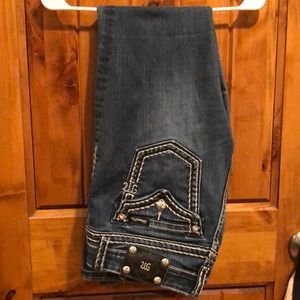 Miss Me Loose Saddle Stitch Border Boot Cut Jeans